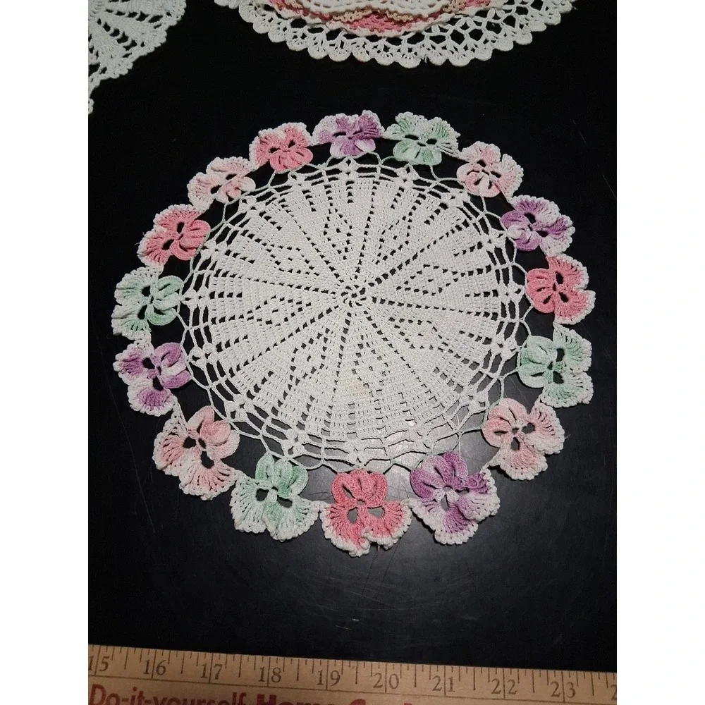 Lot Of 7 Vintage Crochet Handmade. Colorful!  Beautiful! - Picture 10 of 16